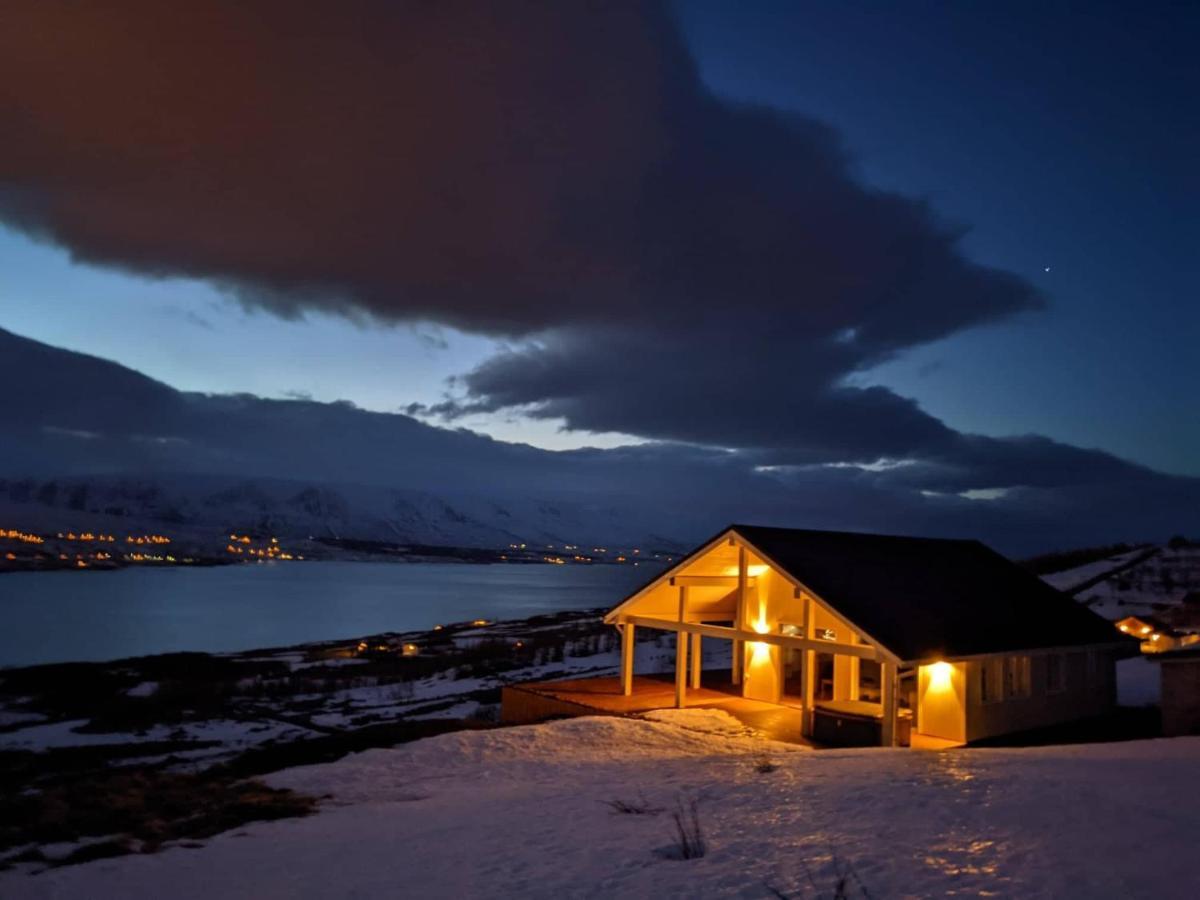 فيلا Akureyri - Cabin With An Amazing View المظهر الخارجي الصورة