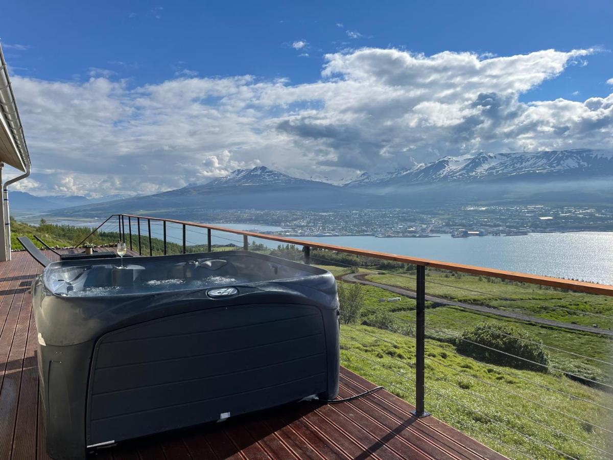 Akureyri - Cabin With An Amazing View المظهر الخارجي الصورة